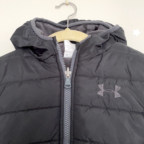 Under Armour bubble zip jacket - Picture 2 of 6